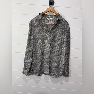 BB Dakota Black and White Patterned Top